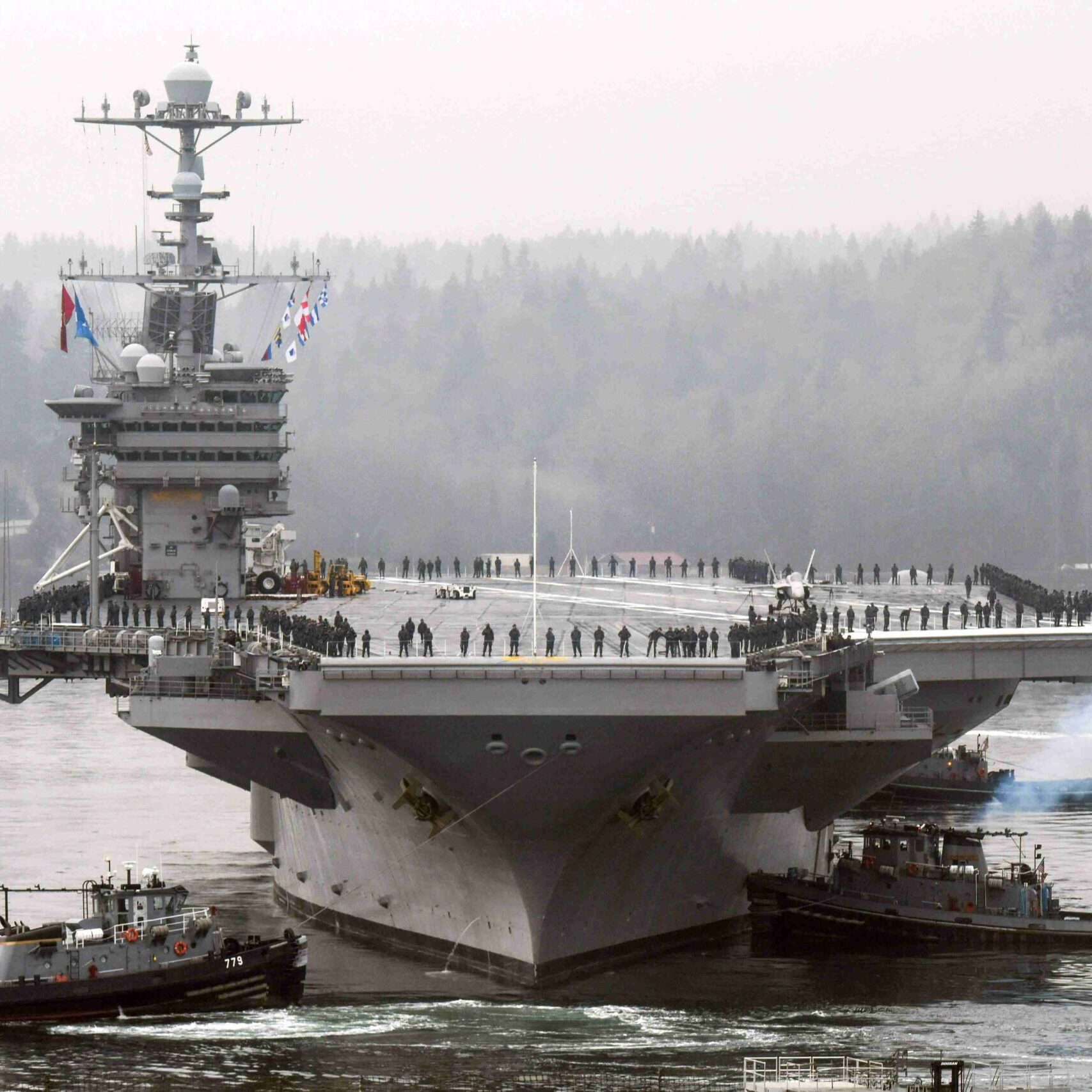 aircraft carrier USS John C Stennis-2-2-2
